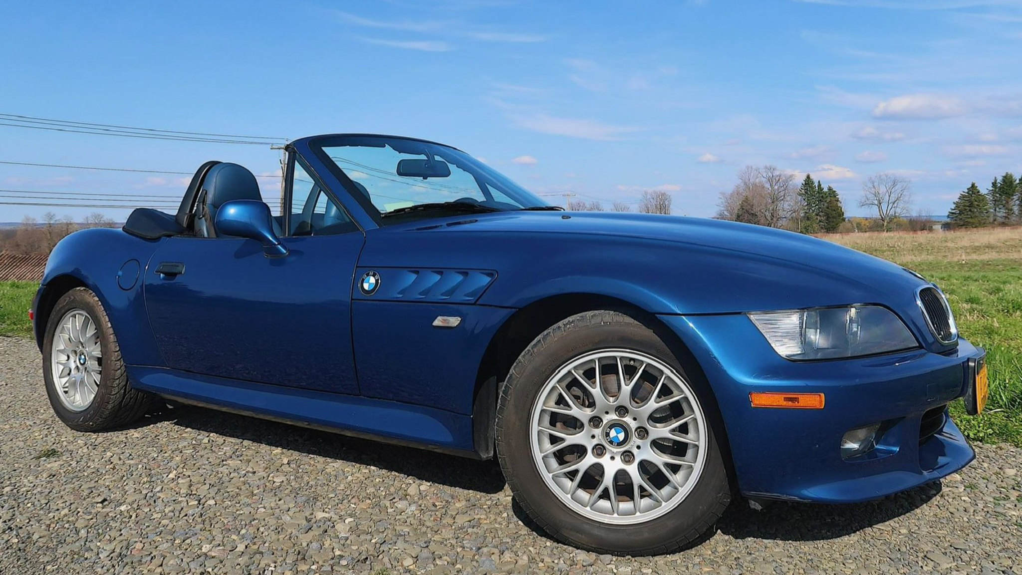 Read more about the article 11 Fun Cars Under $10,000: Drive with a Smile