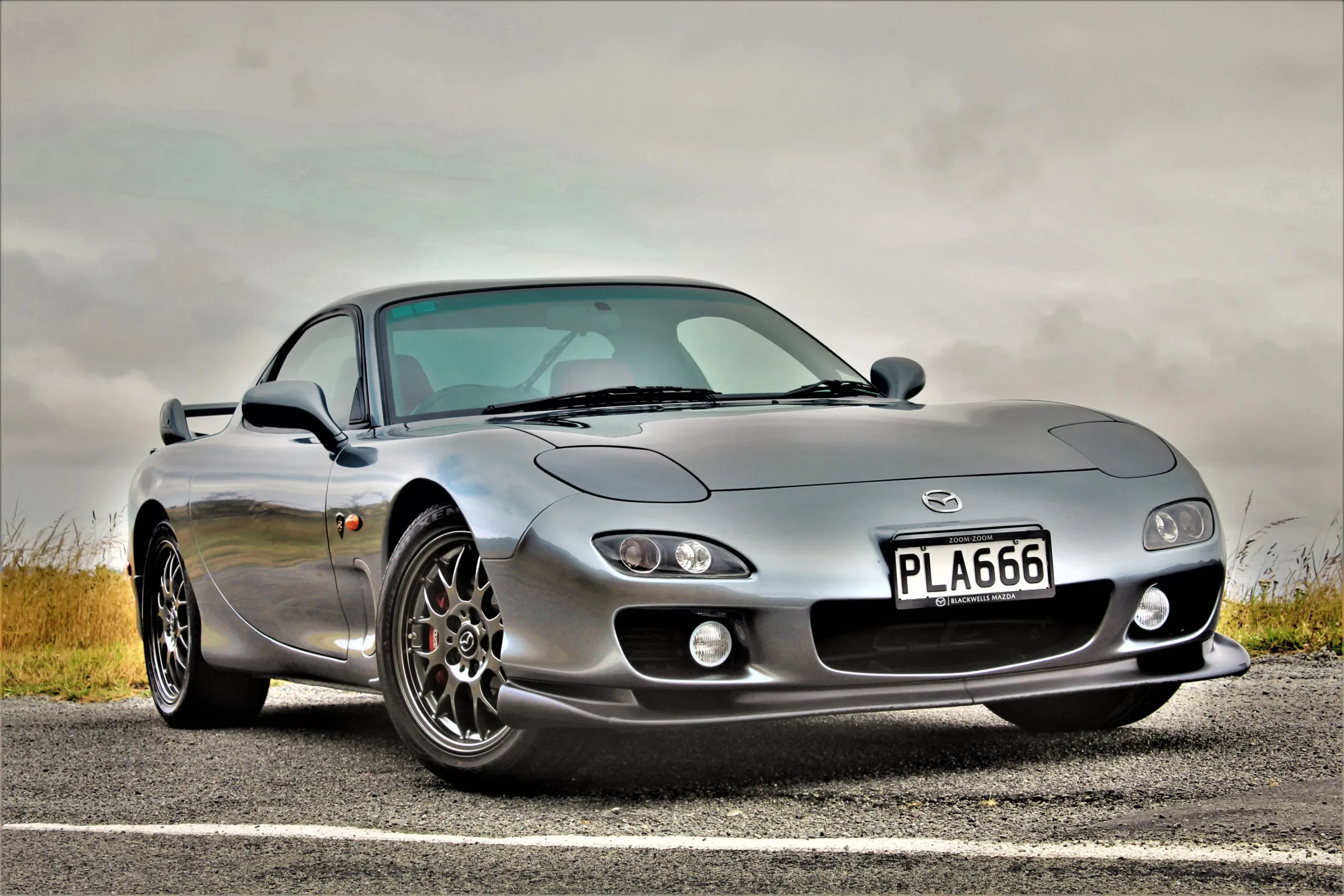 Read more about the article 12 Cheapest Sports Cars Under 5K Right Now