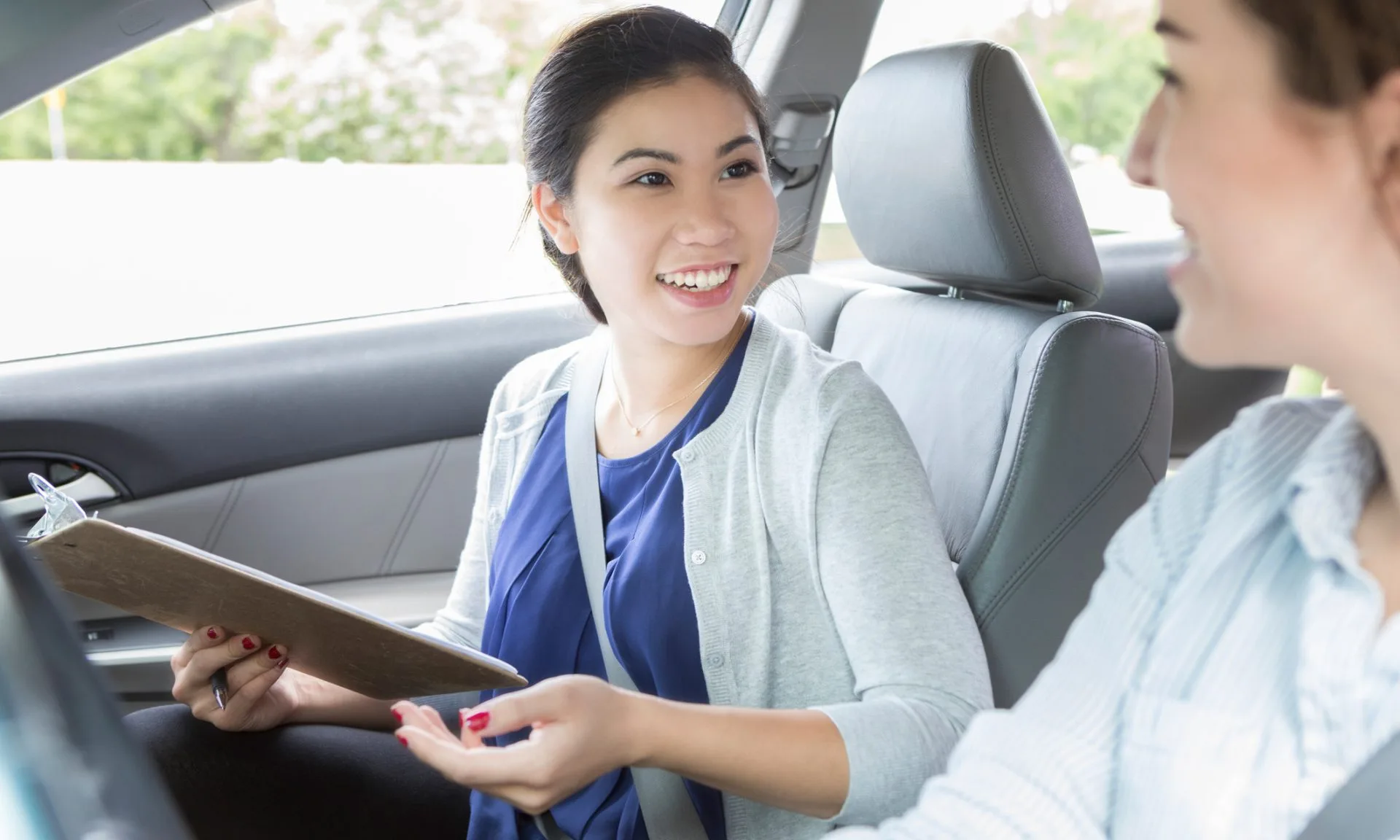 can you add someone to a car registration if they are not on the loan