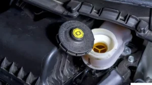 can you use power steering fluid for brake fluid