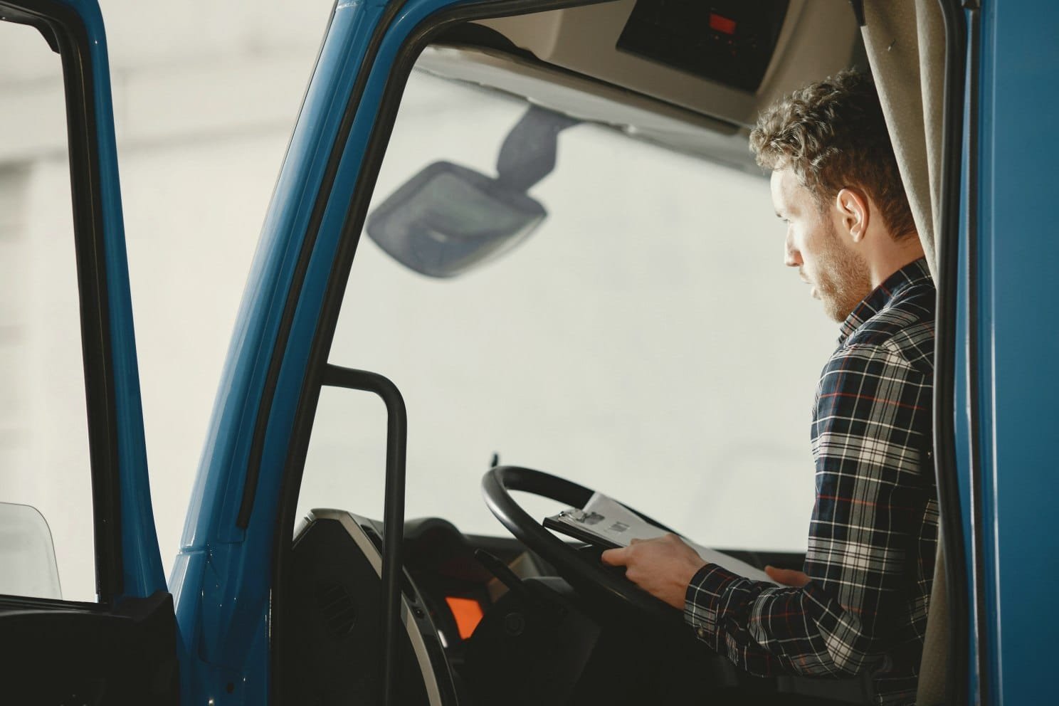 Read more about the article How Logistics Companies Can Cut Costs Without Cutting Quality