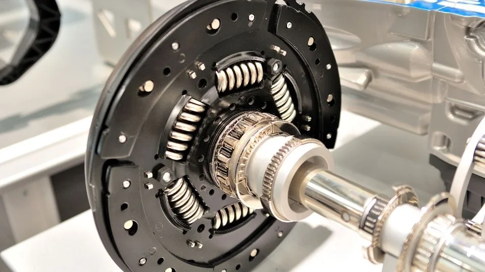 Read more about the article How Much Does it Cost to Replace a Clutch: Detailed Guide