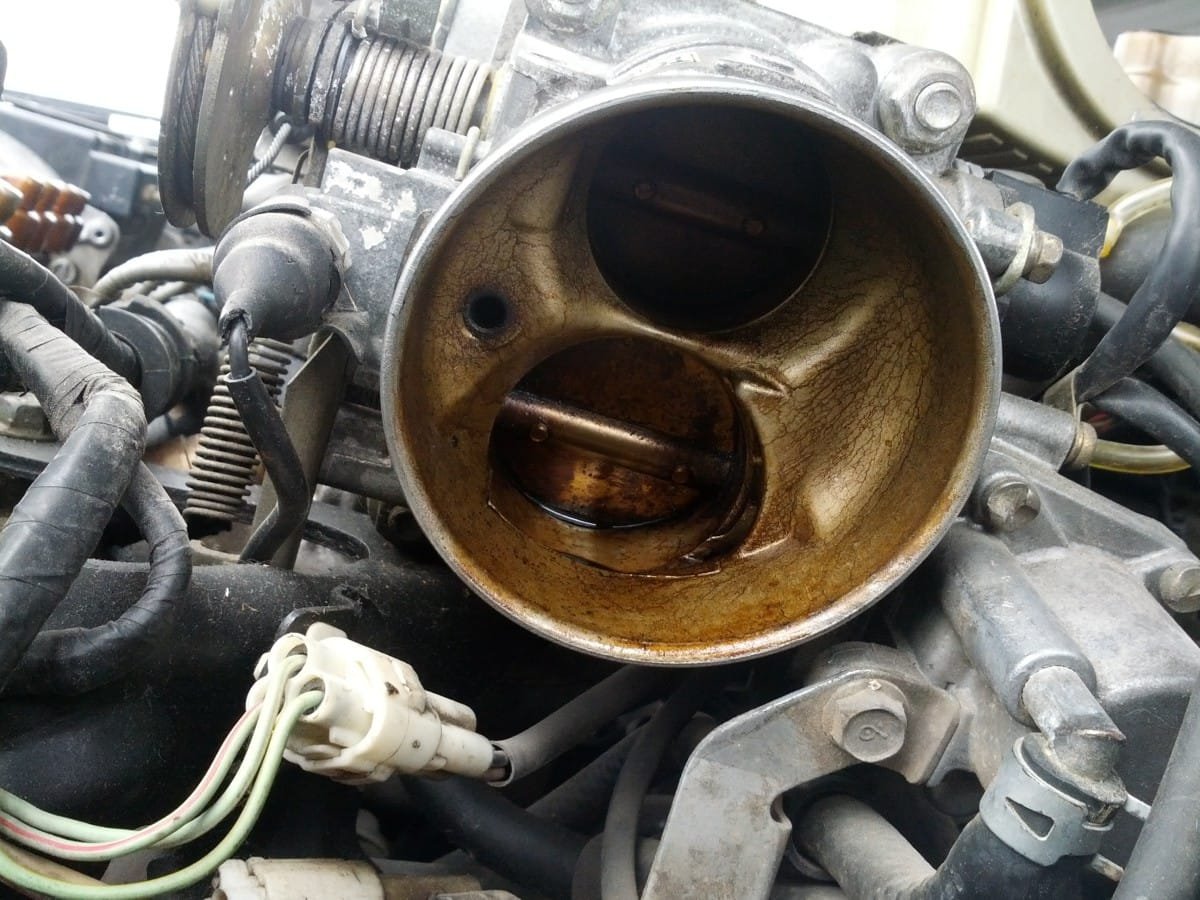 car shuts off while idling but restarts